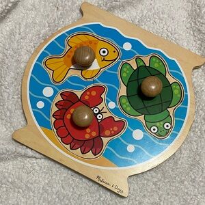 Melissa & Doug big knob wooden fishbowl puzzle Vibrant Sea Creatures